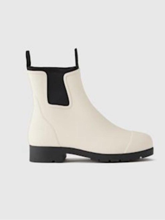 Quince Shoes - NWT Quince Recycled Waterproof Short Ankle Rain Boots in the color stone